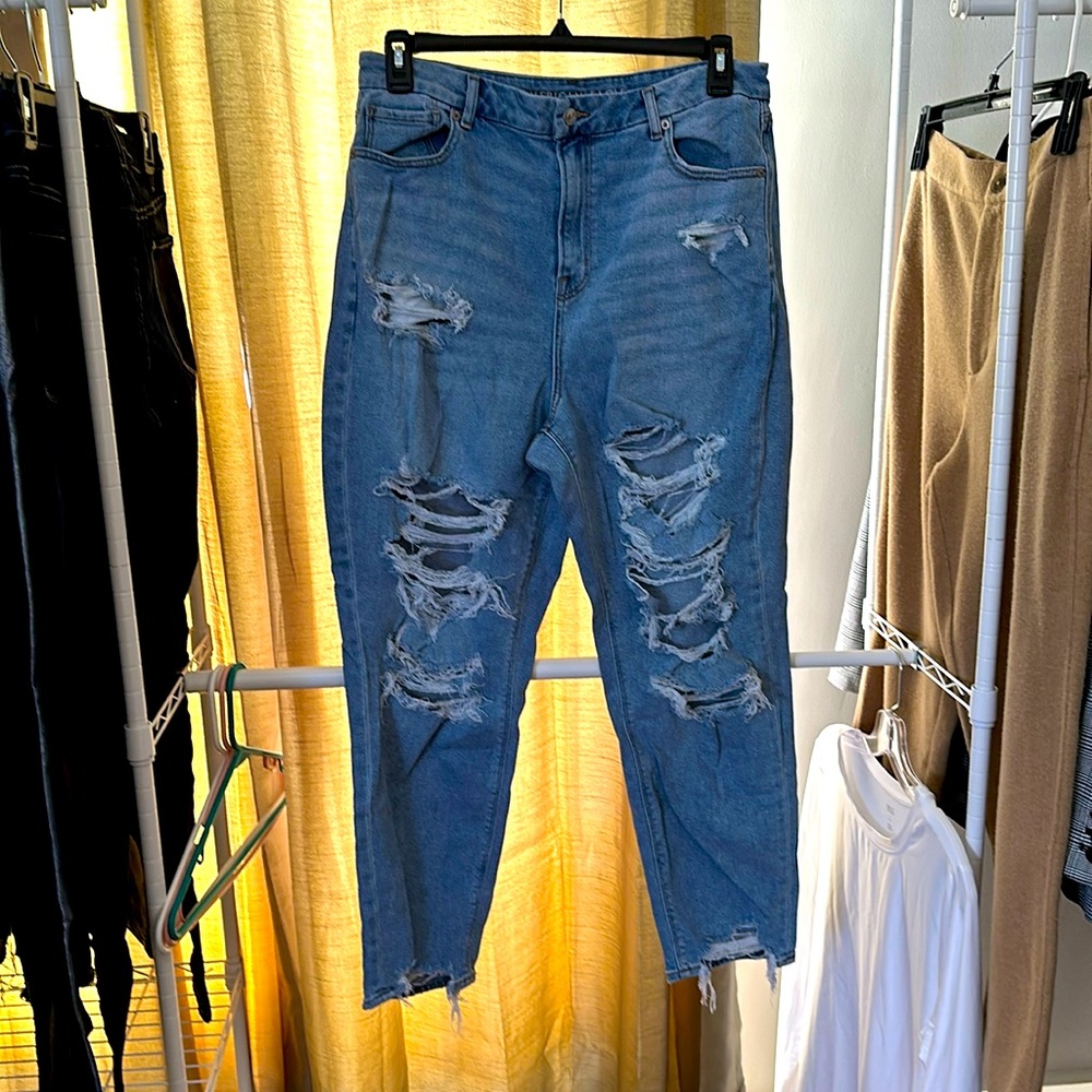 American Eagle Outfitters - curvy mom jean - size 16